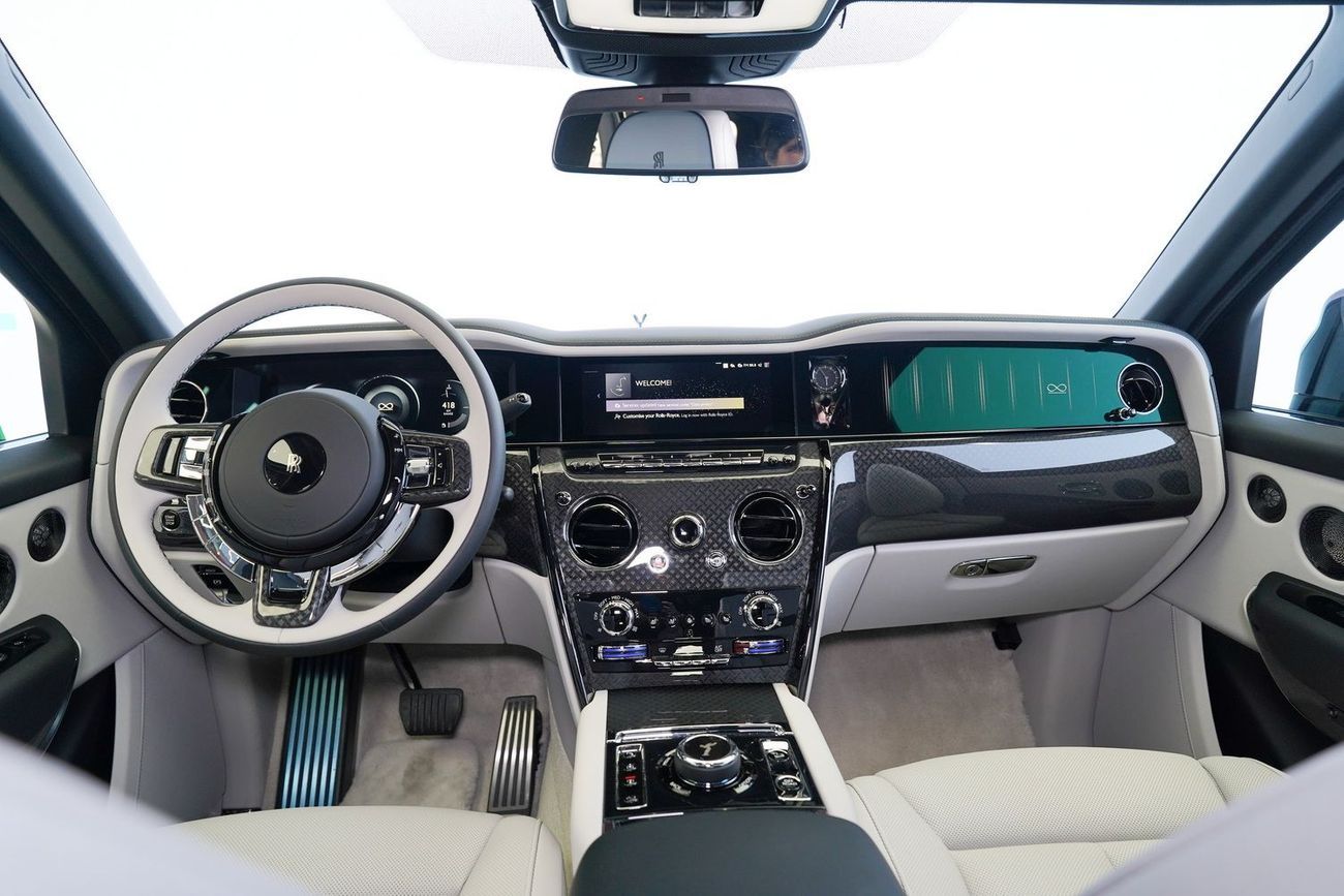 Rolls-Royce Cullinan BLACK BADGE