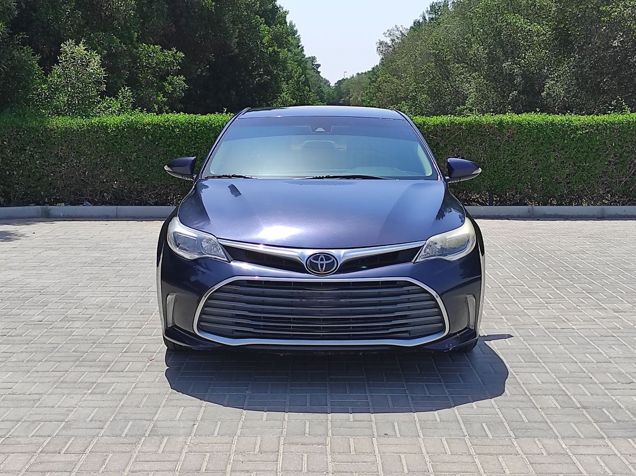 Toyota Avalon Toyota Avalon 2017 xle V6 full options with out sunroof clean car
