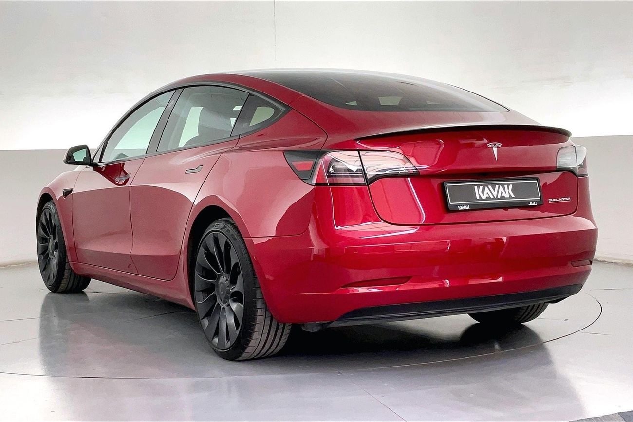 بورش تايكان 4S | عرض العيد الحصري | خالية من أضرار الفيضانات