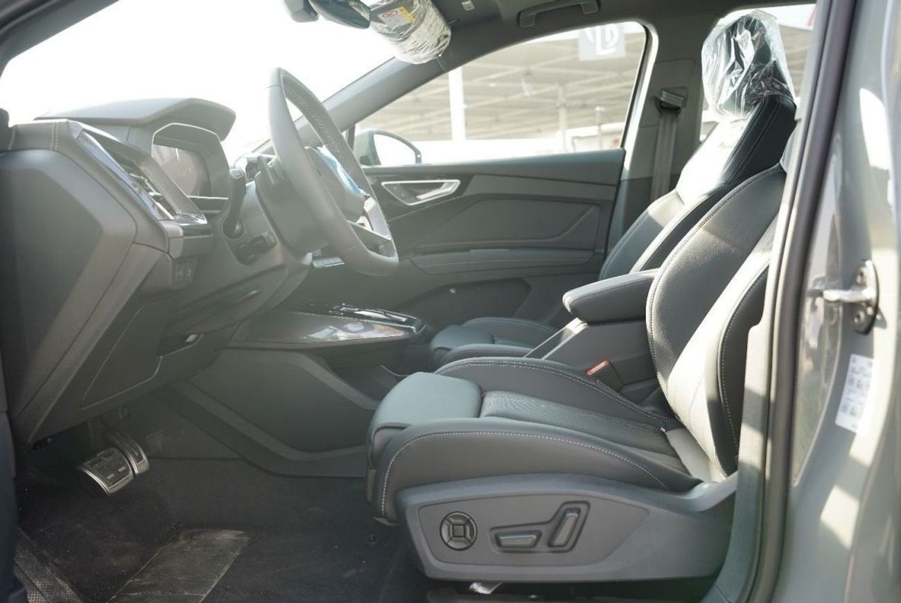 Audi Q4 2024 Audi Q4 40 e-tron SUV RWD 0Km