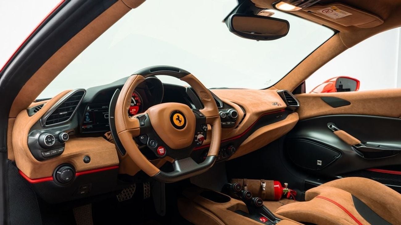 فيراري 488 بيستا - 2019 - GCC Specs - Under Warranty