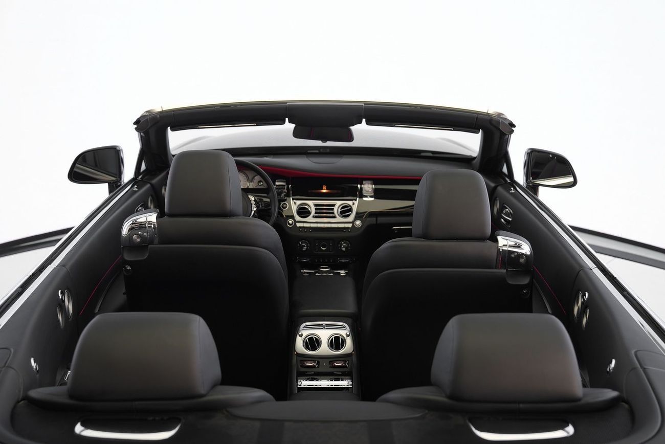 رولز رويس داون Rolls Royce Dawn