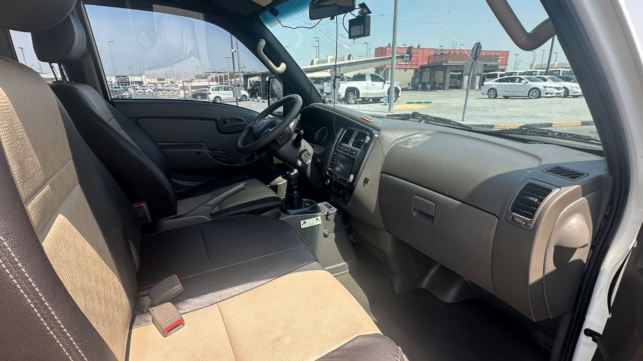 Hyundai Porter STD (NON GCC)
