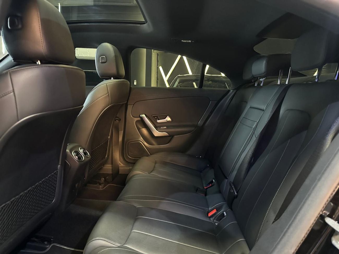 مرسيدس بنز CLA 250 4MATIC