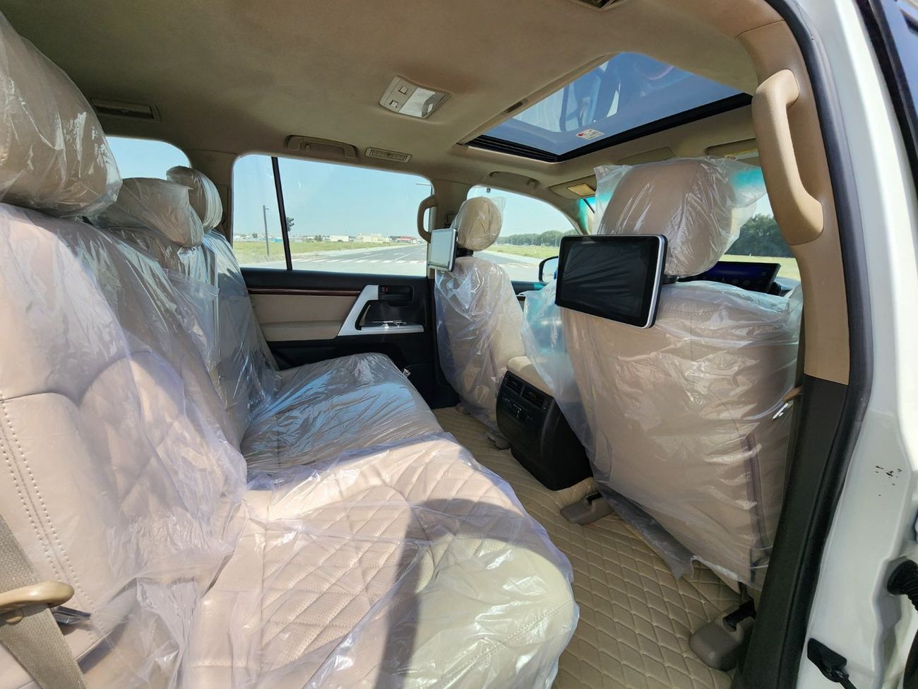 Toyota Land Cruiser GXR V8Upgrade 2024