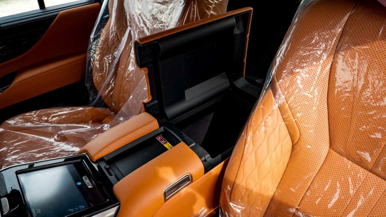 Lexus LX 700h LEXUS LX700h VIP 3.5L HYBRID PETROL 2025 GCC