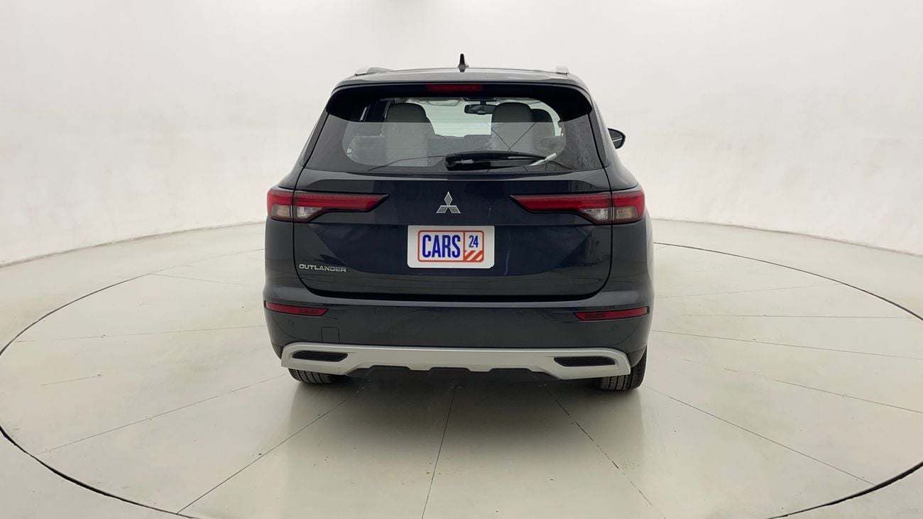 ميتسوبيشي آوتلاندر HIGHLINE 2.5 | بدون دفعة مقدمة | اختبار القيادة في المنزل