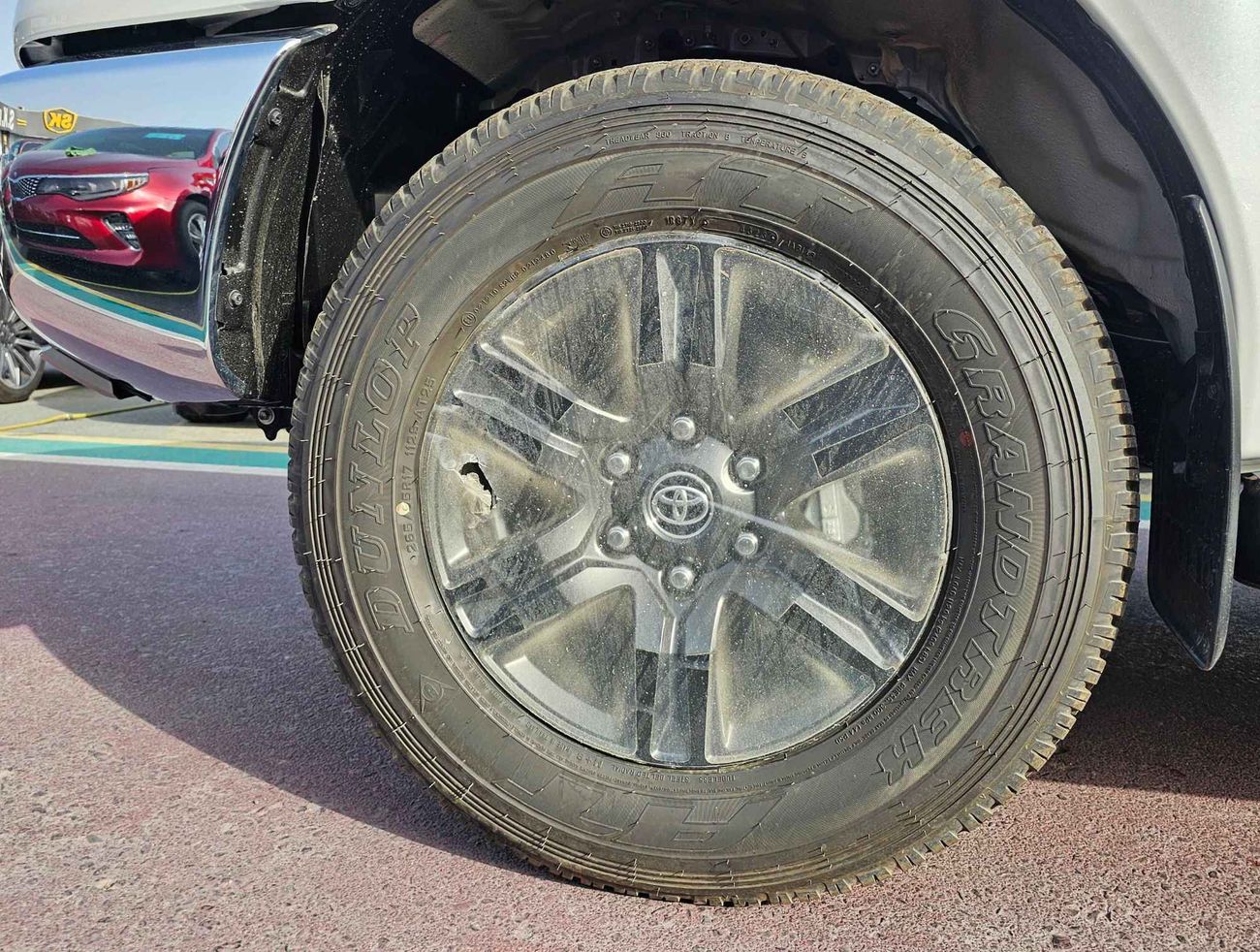 Toyota Hilux A/T, 2.7L PETROL, DVD + CAMERA, AUTO A/C, 4WD (CODE # HPDWAM2)