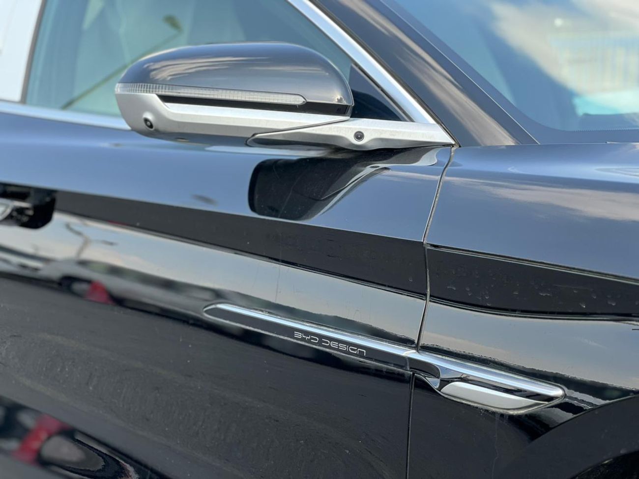 بي واي دي هان BYD Han DM-i plug-in hybrid-2025