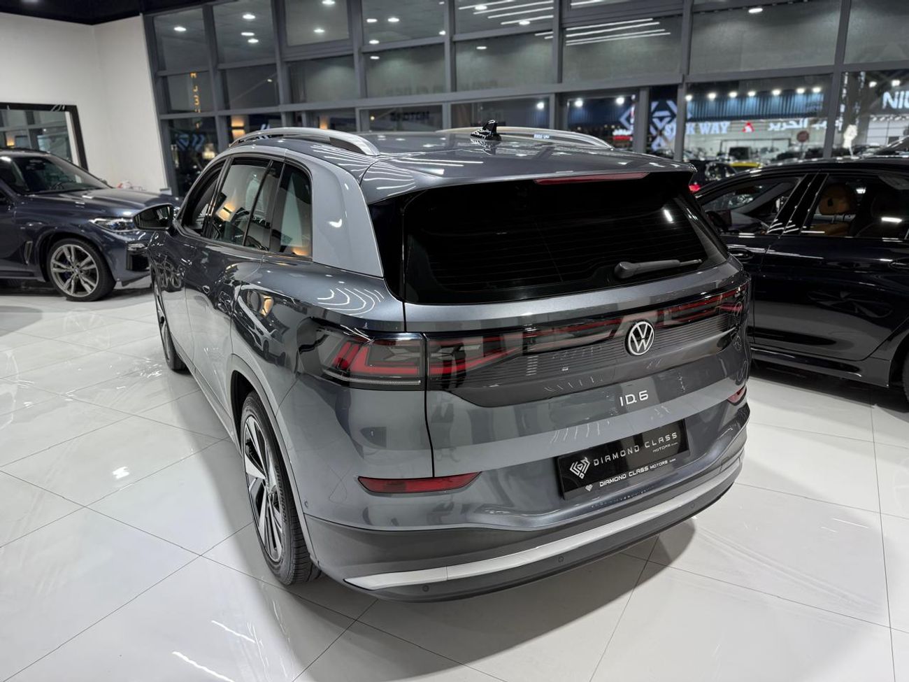 Volkswagen ID.6 Top Option, for UAE Registration