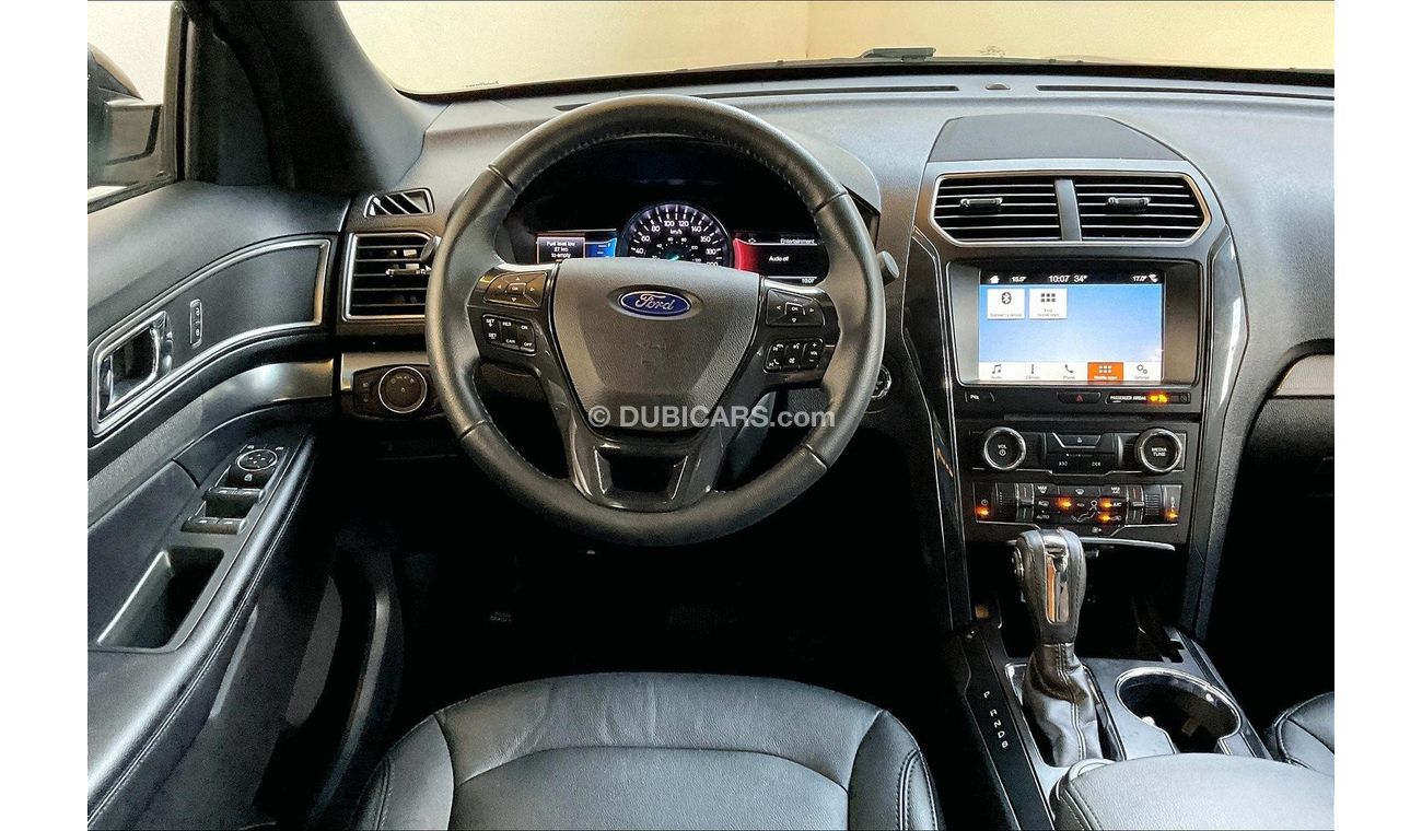 Ford Explorer XLT (Leather)