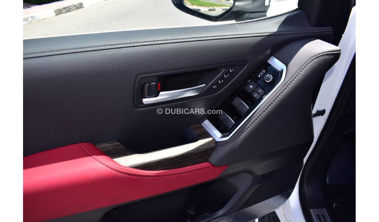 تويوتا لاند كروزر 300 VXR+ V6 3.3L DIESEL TWIN TURBO  AT