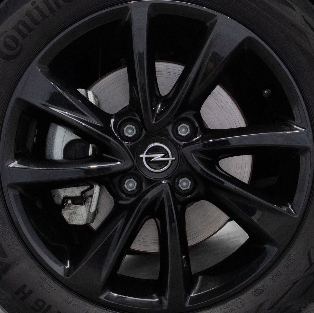 Opel Corsa Elegance+ 1.2L