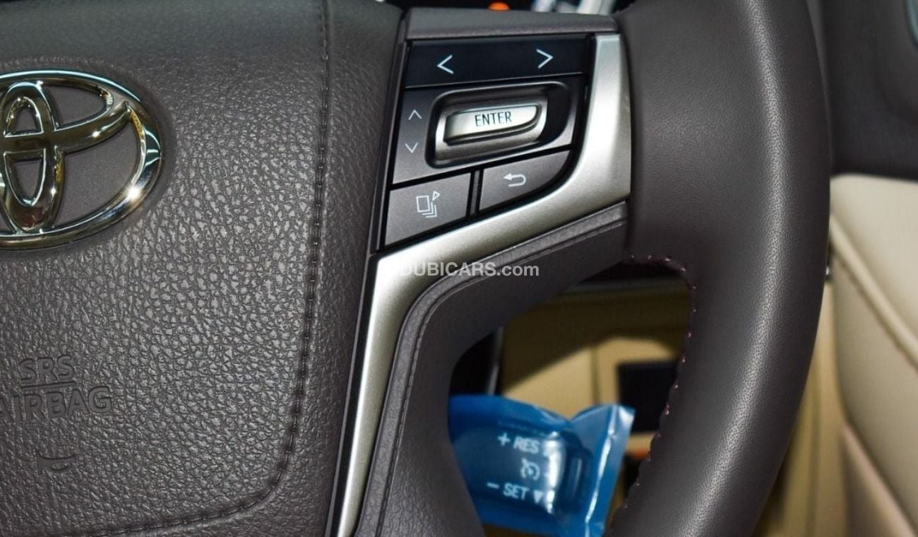 Toyota Land Cruiser TOYOTA LAND CRUISER VXR 5.7L V8 2021 GCC SPECS