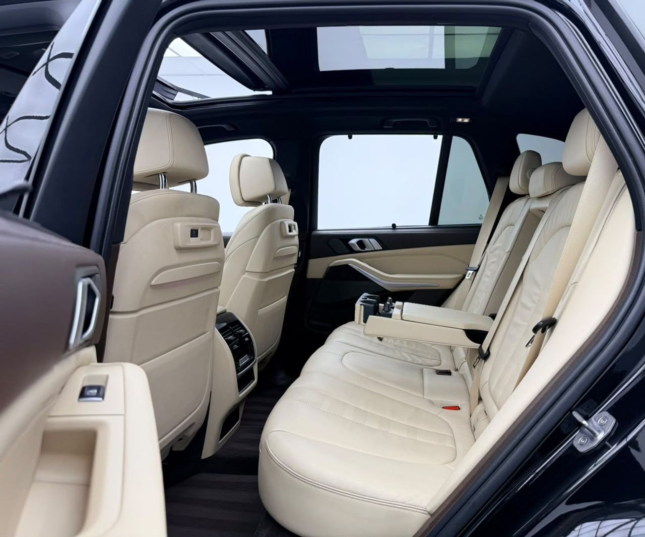 BMW X5 XDRIVE40i M SPORT 2019 BMW X5 xDrive40i M-Sport, Warranty, Full BMW Service History, Excellent Condition, GCC