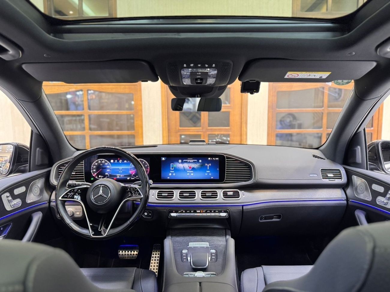 Mercedes-Benz GLS 580 Premium + 4.0L (489 HP)