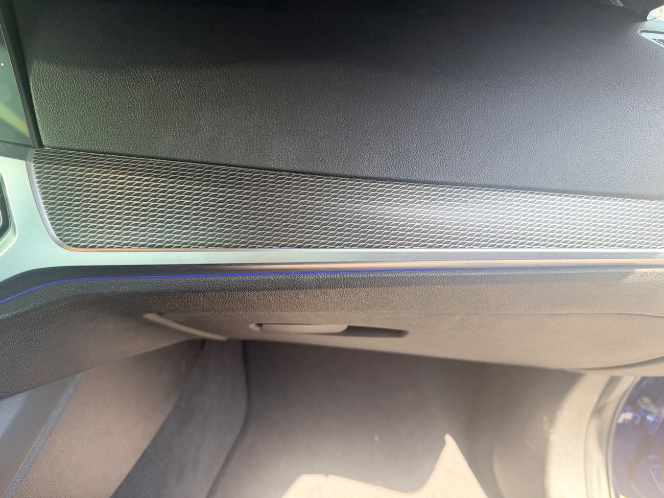 BMW 330i M SPORT PREMIUM