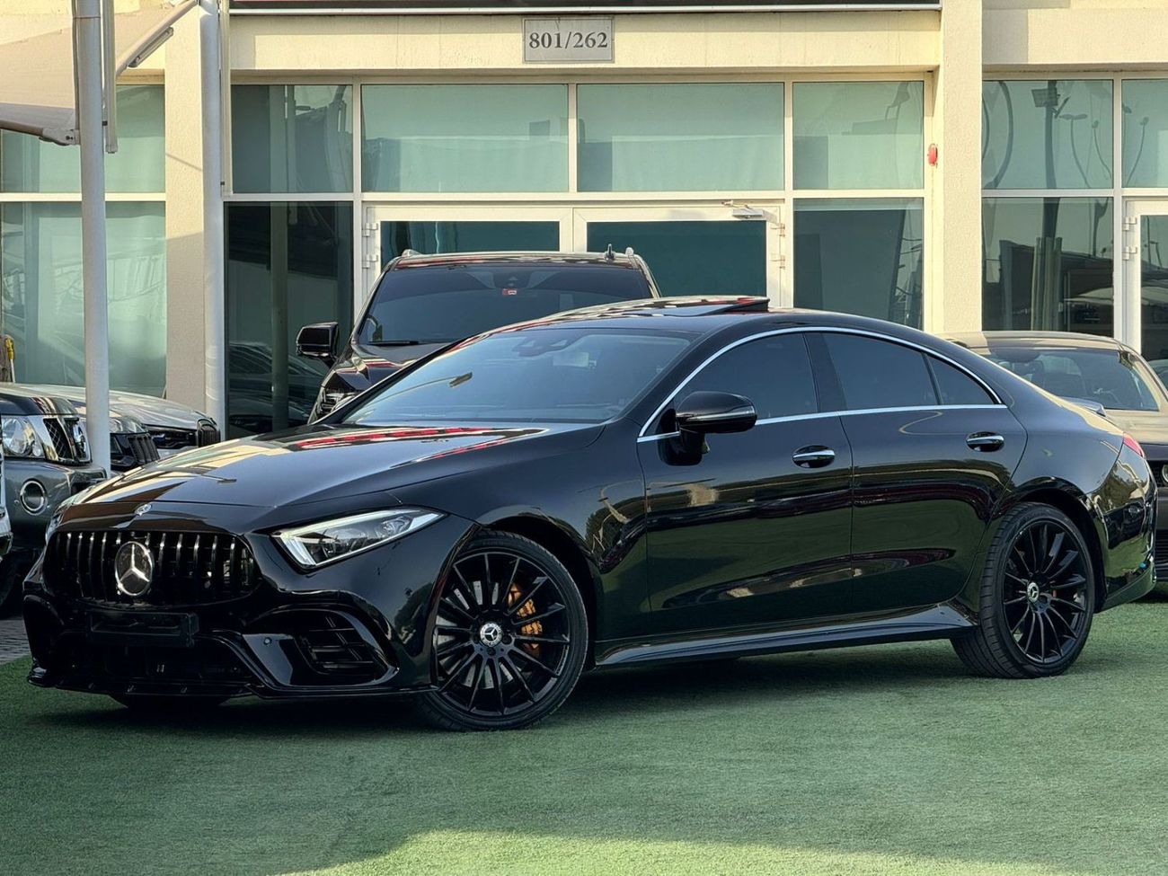 مرسيدس بنز CLS 400 مرسيدس بنز CLS400 وارد كلين تايتل 2019 ديزل  فل ابشن صبغ وكاله بحاله ممتازه