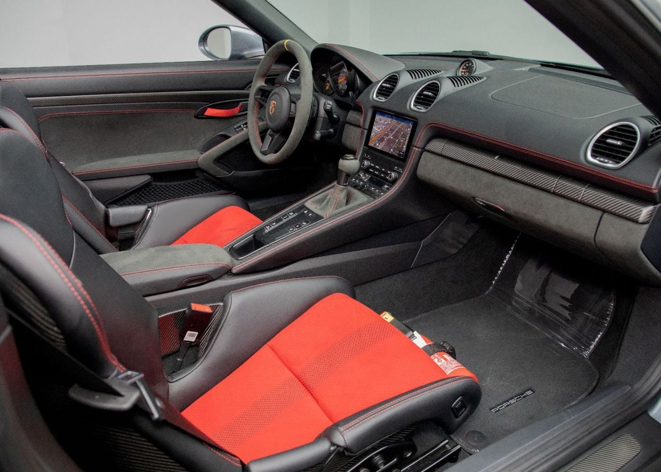 Porsche 718 Spyder RS