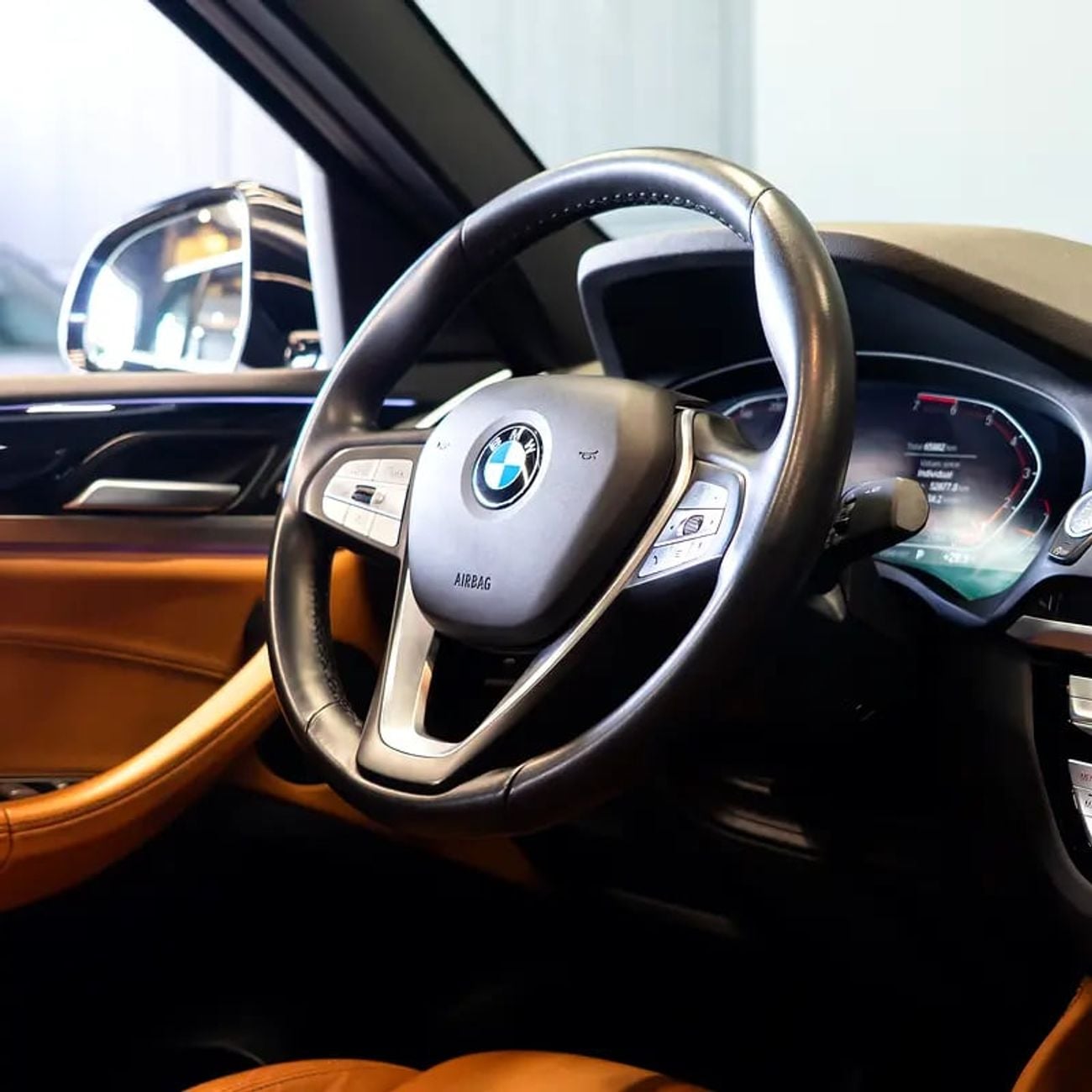 BMW X4 2,490 pm • 0% Downpayment • xDrive 30i • Agency Warranty and Service Contract