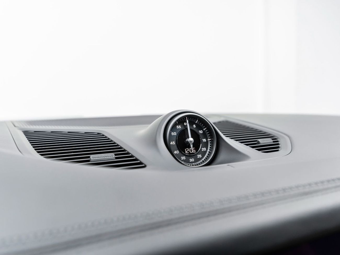 Porsche Cayenne 2024 Porsche Cayenne S Coupe, 2028 Porsche Warranty, Low KMs, GCC