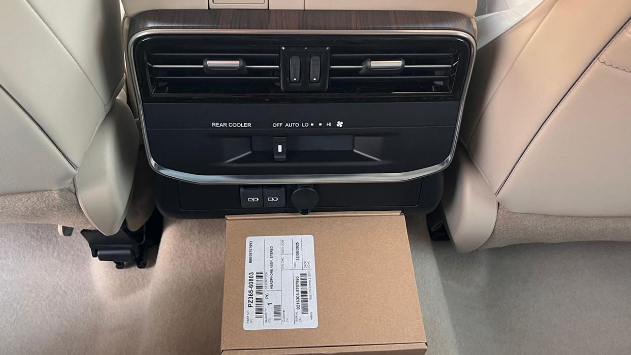 Toyota Land Cruiser GXR