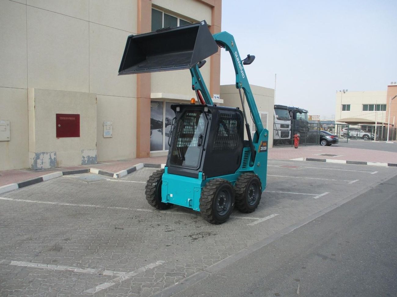 اخرى Sunward Skid Steer