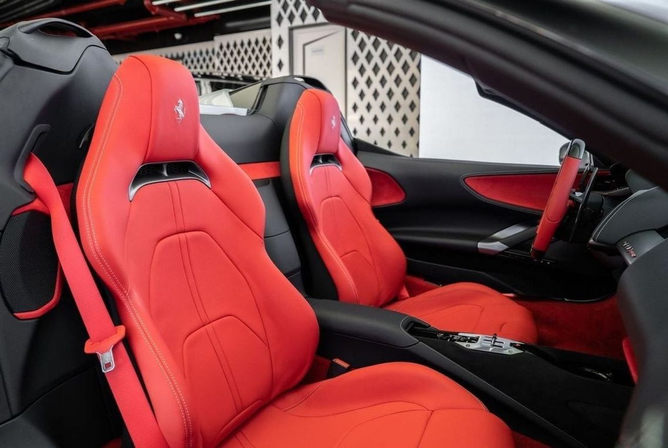 فيراري SF90 سبيدر