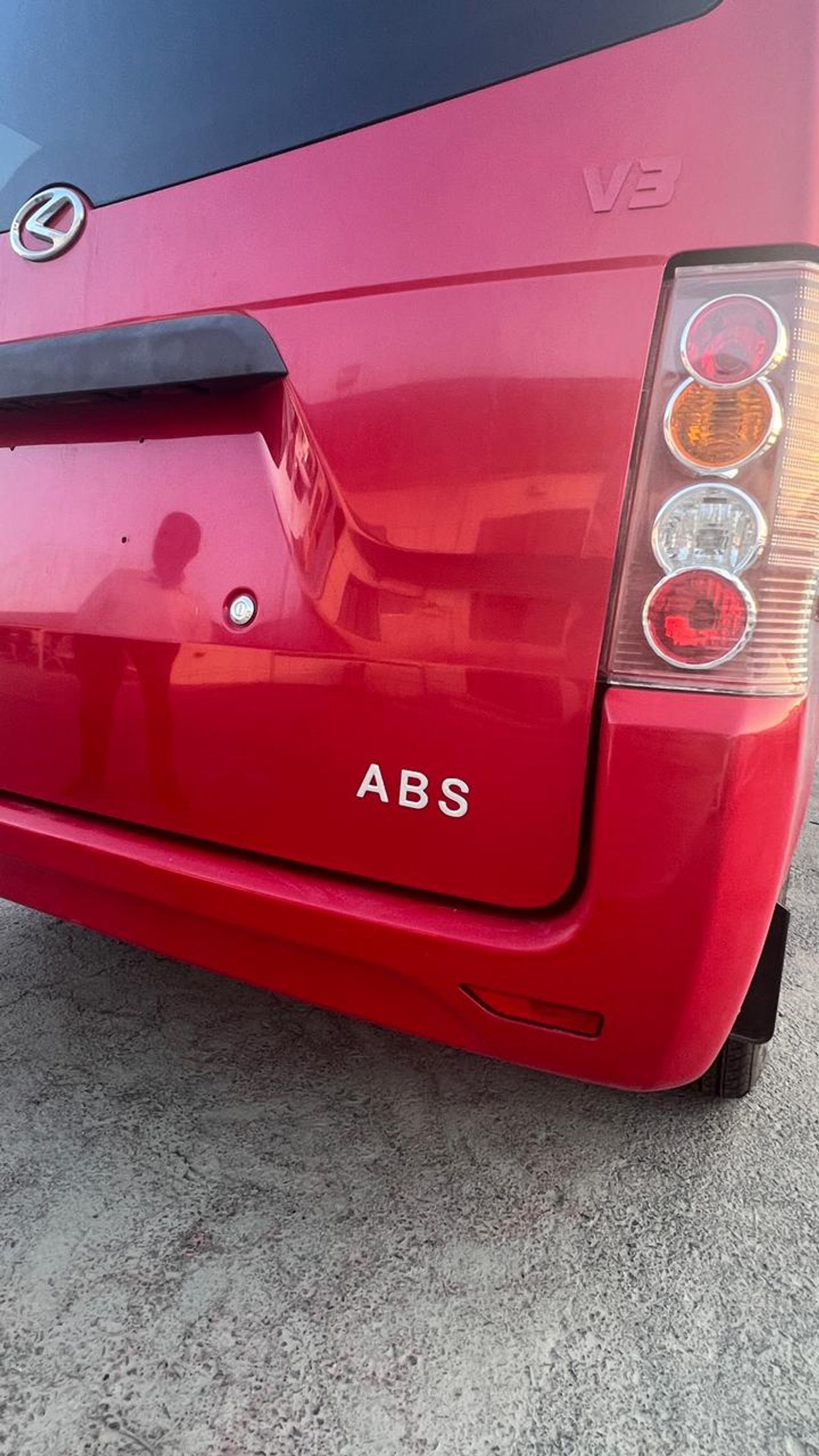 KYC V3 KYC V3 Minibus Model 2025