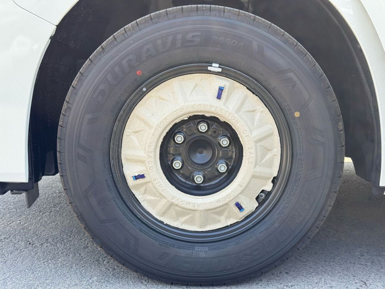 Toyota Hiace ECTARC001- 2026 Toyota Hiace Hrf Pass Van - 3.5L Petrol Auto - GL