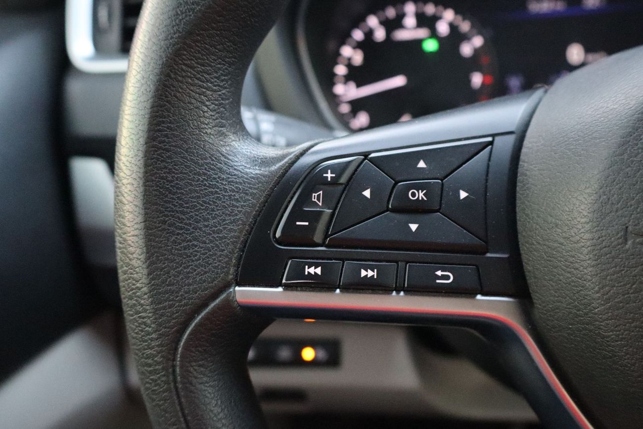 نيسان إكستيرا Titanium 2.5L AWD