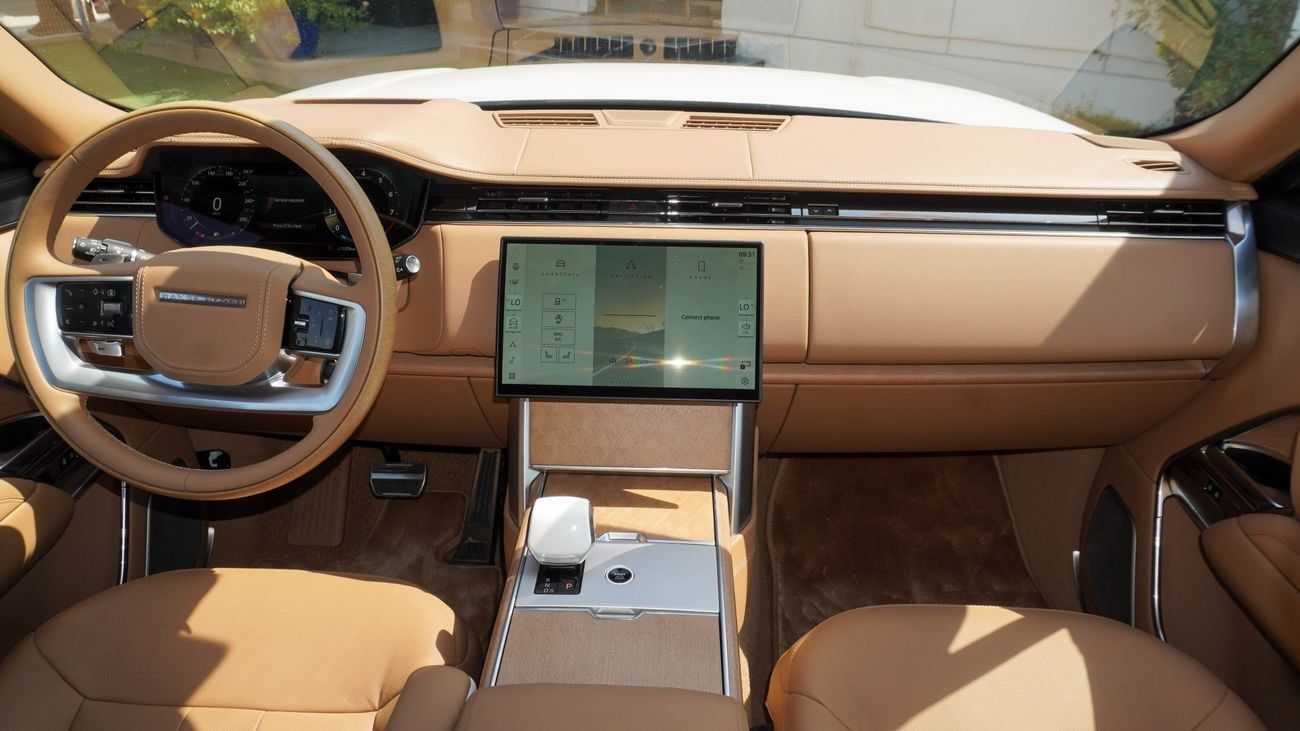 Land Rover Range Rover SV P615 4.4P MHEV V8 LWB  (For Local plus 10%)