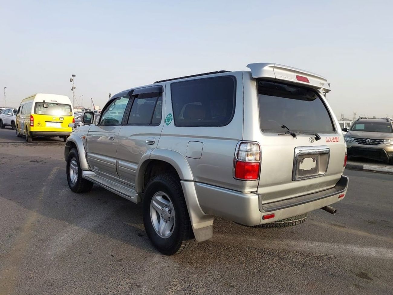 Toyota Hilux Surf TOYOTA HILUX SURF SUV RHD 2000 MODEL 2.7 L PETROL AUTOMATIC(PM37972)