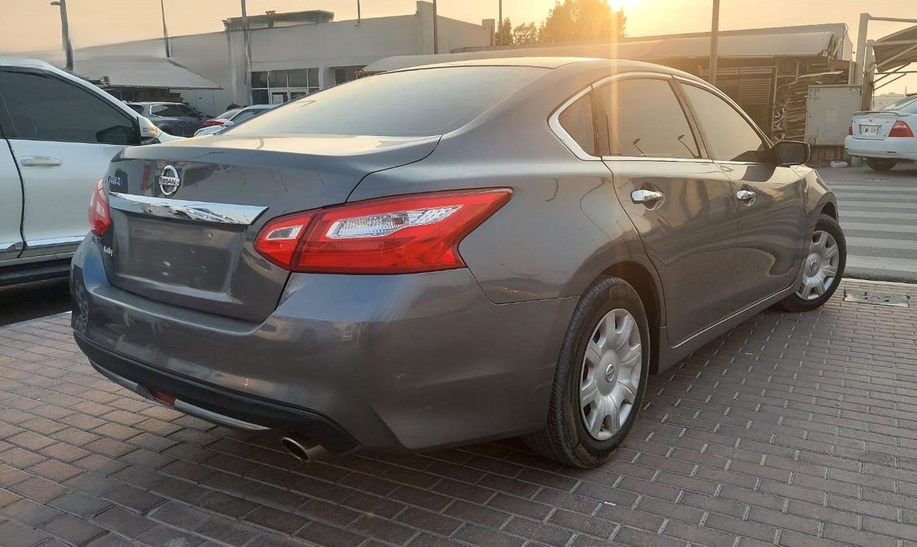 Nissan Altima 2.5L PETROL AUTOMATIC TRANSMISSION