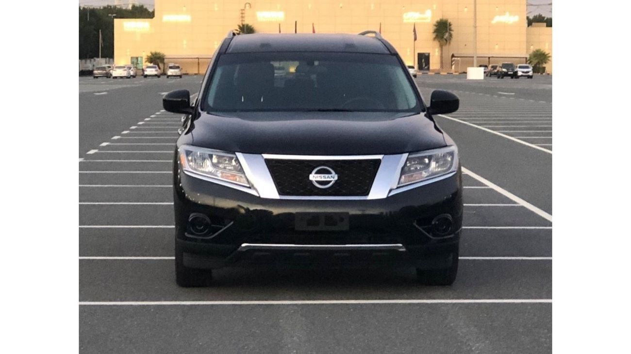 Nissan Pathfinder MODEL 2016 CAR PERFECT CONDITION INSIDE AND OUTSIDE