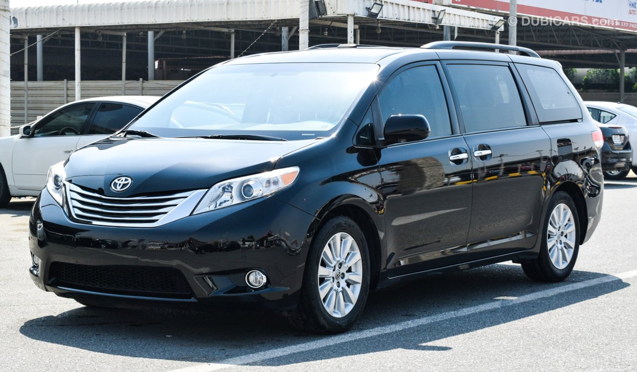 Toyota Sienna LIMITED IMPORT JAPAN