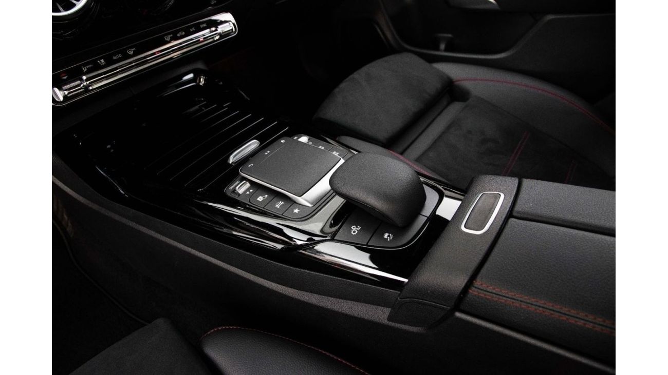 Mercedes-Benz CLA 35 AMG 35 AMG | 3,329 P.M  | 0% Downpayment | Full Mercedes Service History