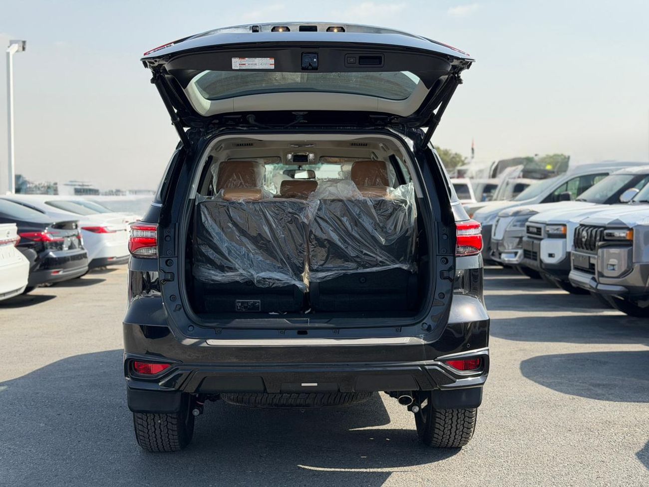 تويوتا فورتونر 4.0L VXR V6 PETROL AUTOMATIC TRANSMISSION