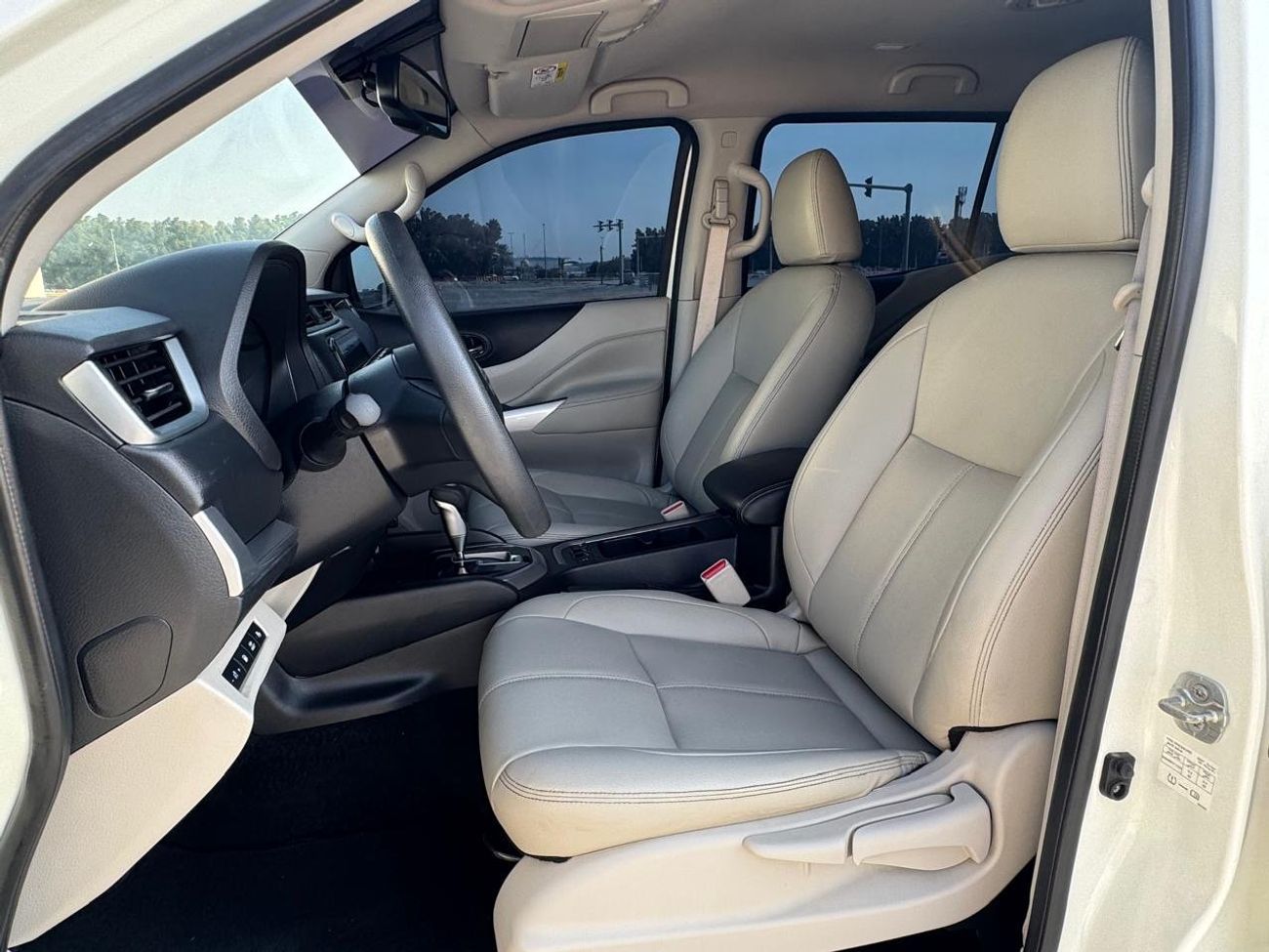 نيسان إكستيرا NISSAN XTERRA 2022(2.5L) 4x4 GCC Titanium