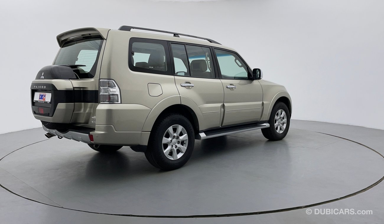 Mitsubishi Pajero GLS 3500