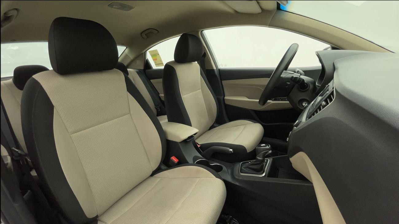 Hyundai Accent SMART 1.6 | Zero Down Payment | Home Test Drive