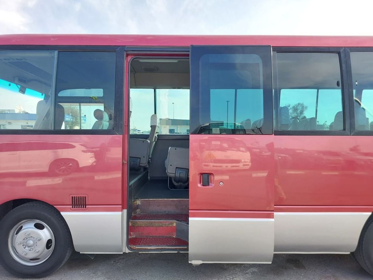 Nissan Civilian NISSAN CIVILIAN BUS RHD 2003 MODEL 4.1 L DIESEL MANUAL(PM20530)