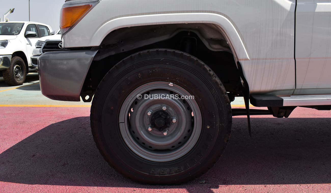 Toyota Land Cruiser Pick Up