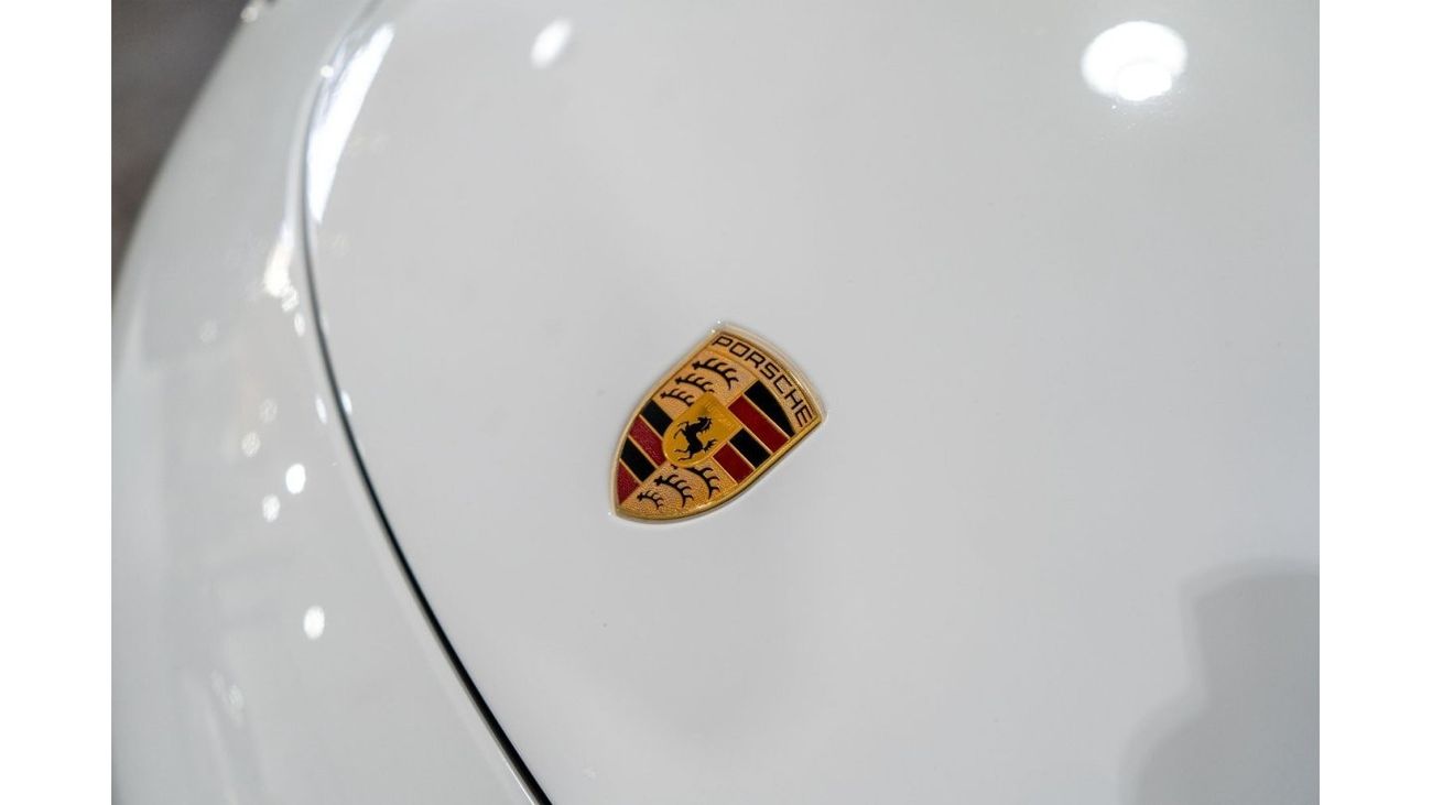 Porsche 911 Carrera