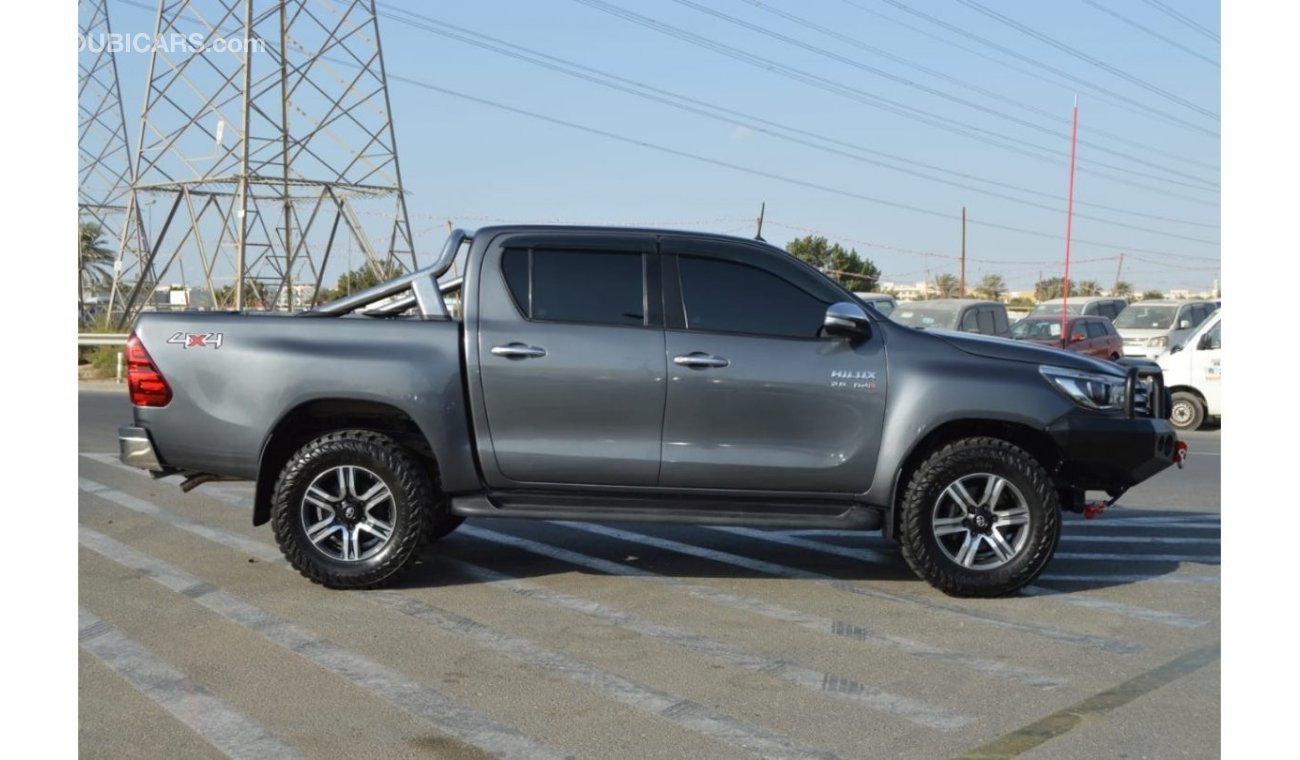 Toyota Hilux SR5