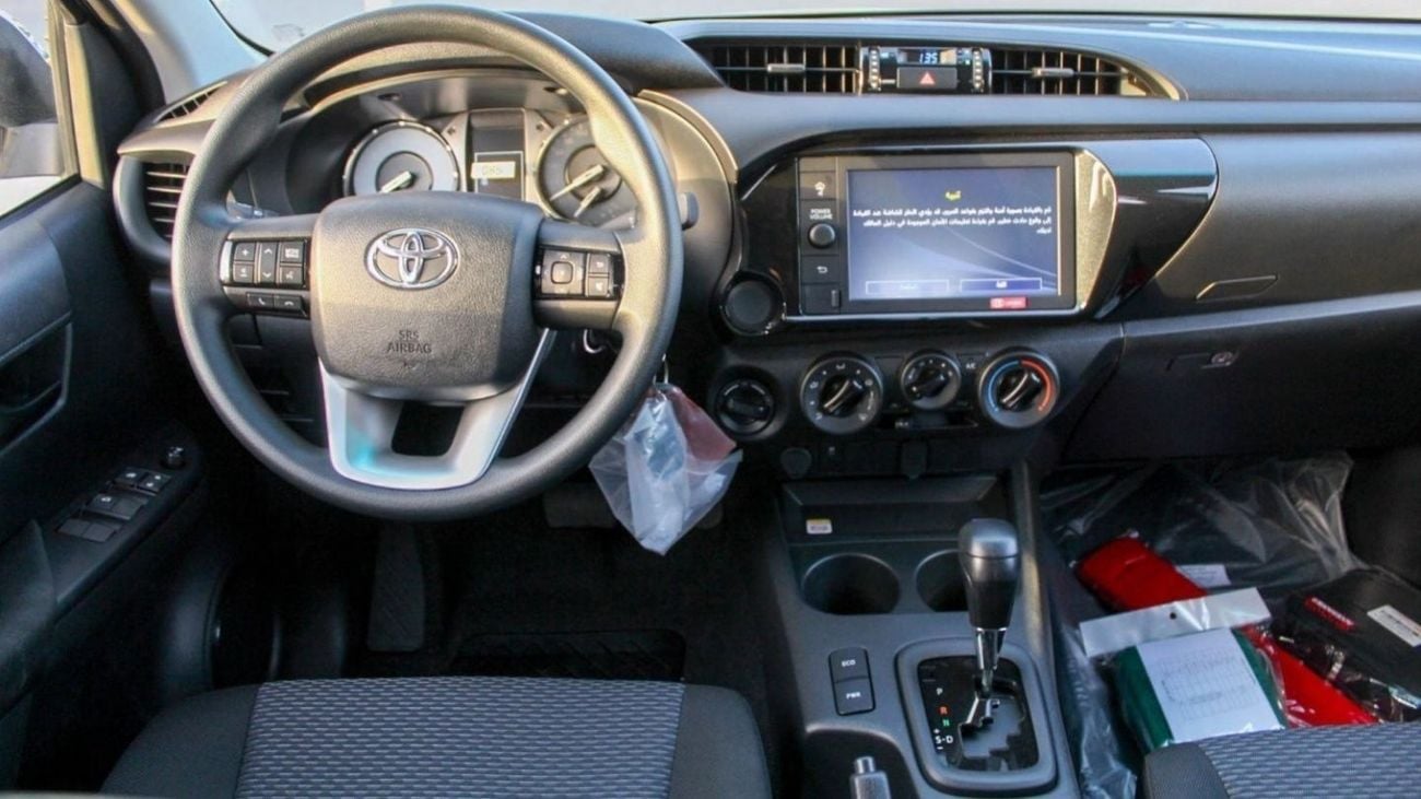 Toyota Hilux HILUX 2.4L AT DIESEL MED OPTION