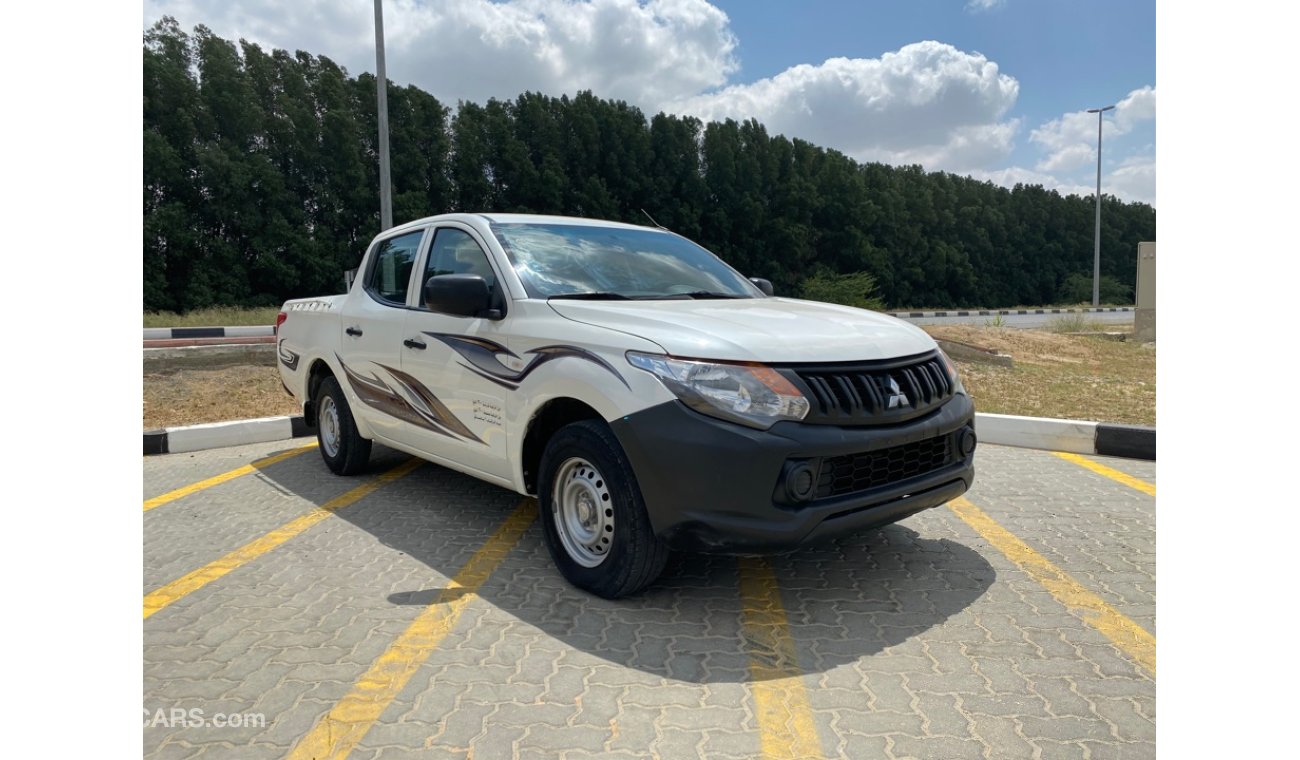 Mitsubishi L200 2016 4x2 Ref#Ad36