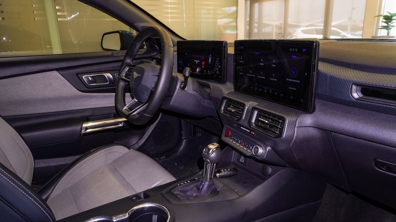 فورد موستانج EcoBoost 2.3L Coupe A/T