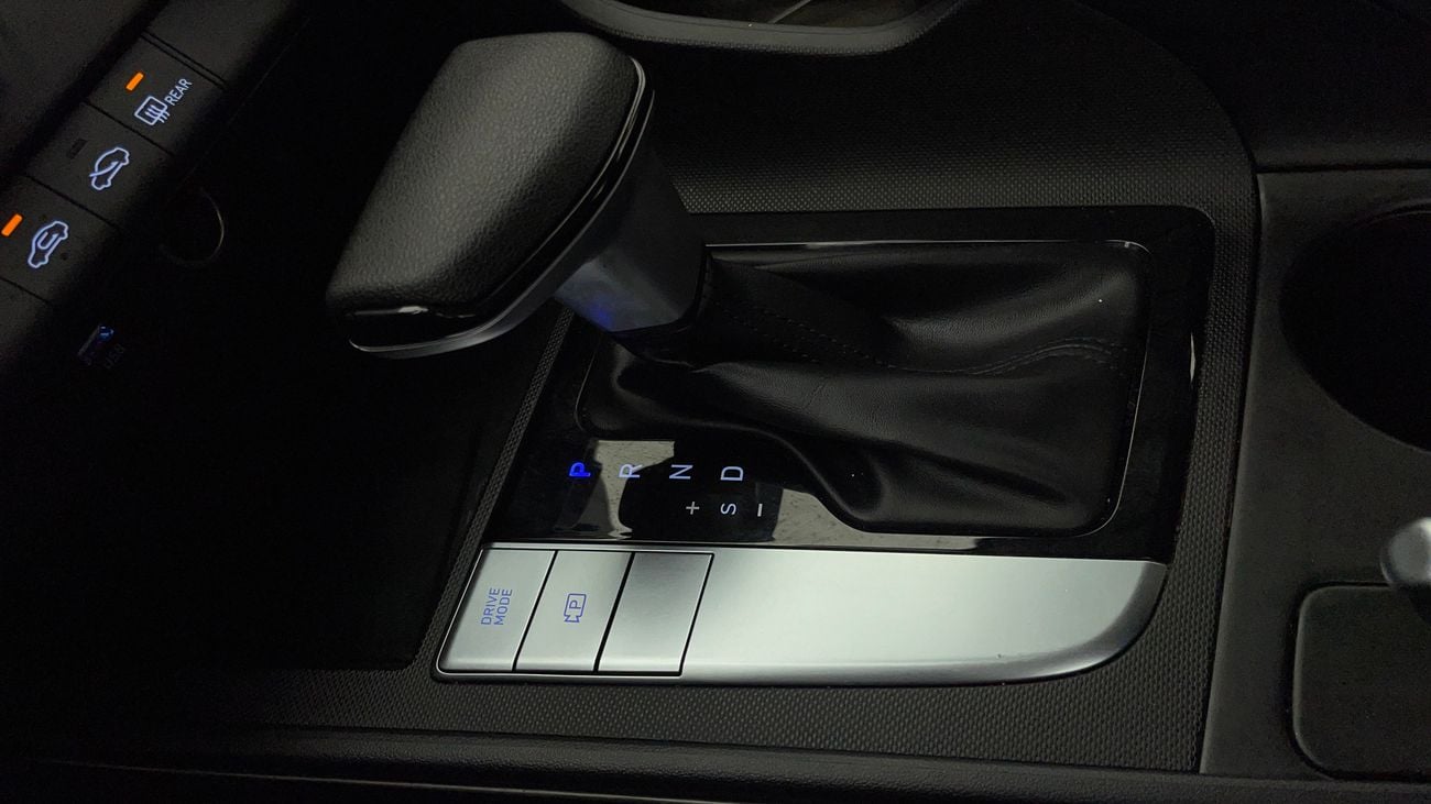 هيونداي إلانترا SMART 1.6 | بدون دفعة مقدمة | اختبار القيادة في المنزل