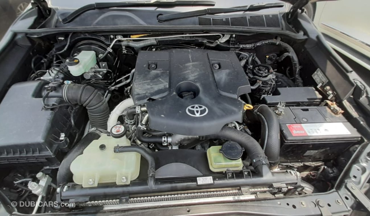 تويوتا هيلوكس DIESEL TRD KIT AUTOMATIC GEAR 2.8L RIGHT HAND DRIVE